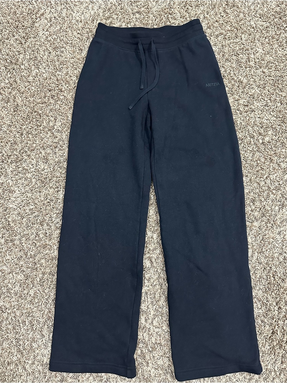 Aritzia Women’s Black Sweatpants